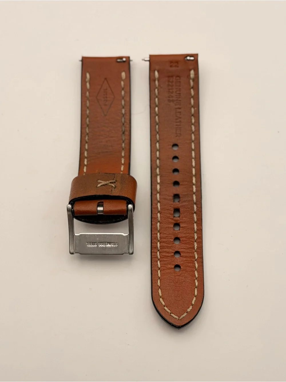Fossil genuine leather